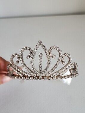 Source Unknown Crystal Rhinestone Tiara Headband - Silver
